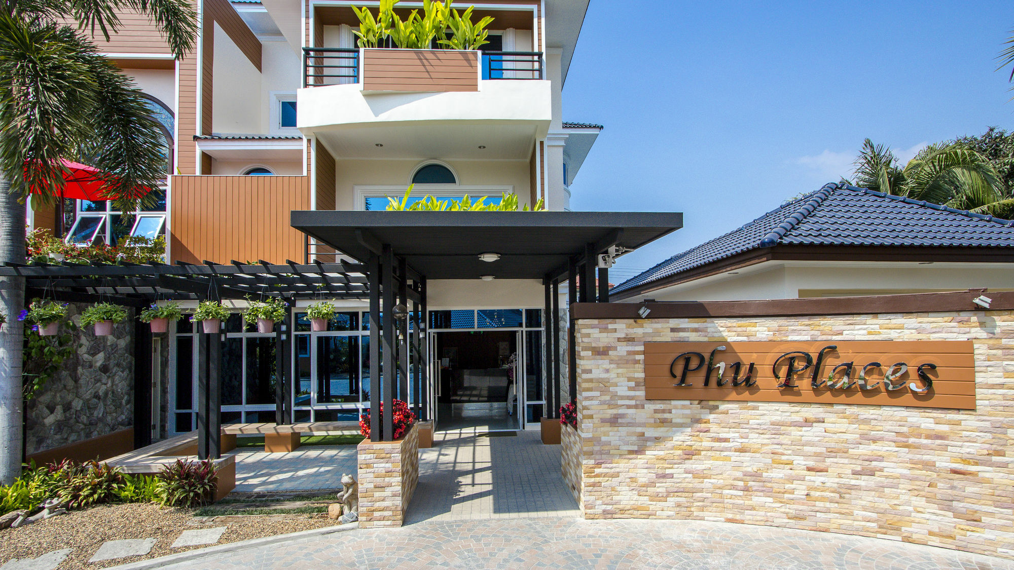 Phu Places Bang Saen Exterior photo